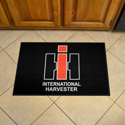 IH Black Carpet Floor Mat